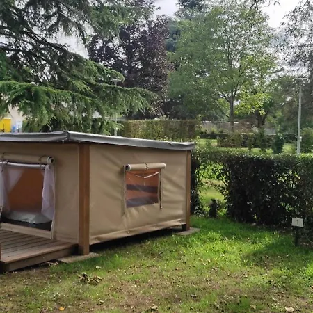 Camping Onlycamp La Roseraie Descartes Exterior photo